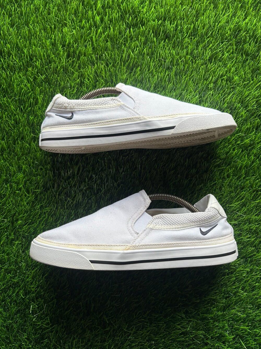 Nike Women's Court Legacy Slip-On sz 8